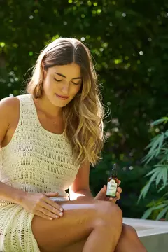 Aceite Corporal Con CBD - Hidratacion Profunda en internet